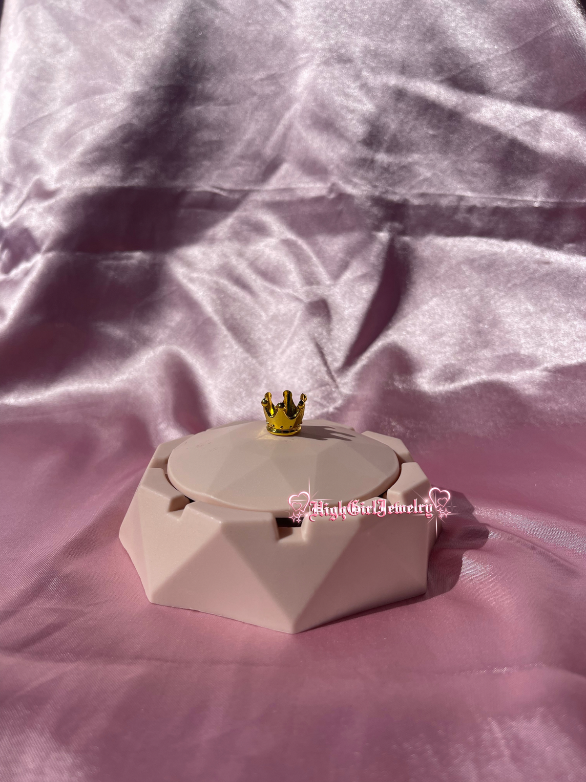 Princess Ashtray♡