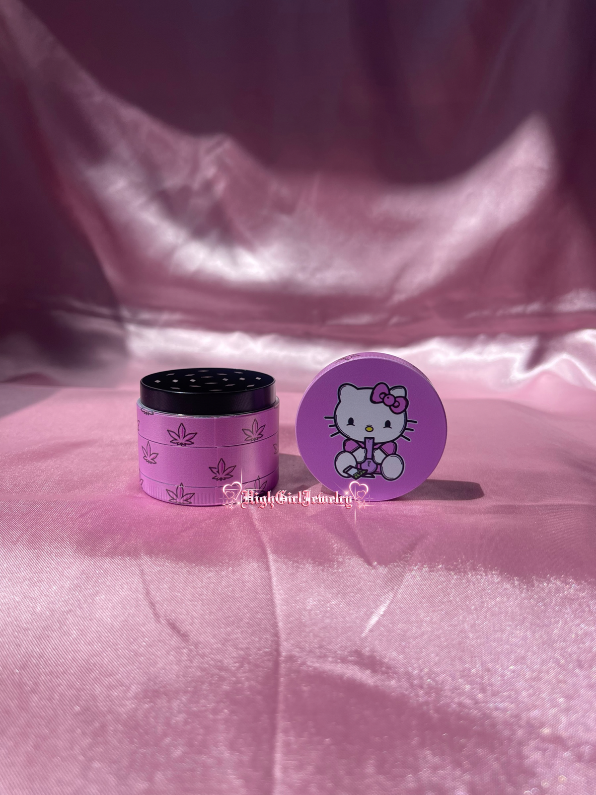 Hello Kitty Bong Grinder♡